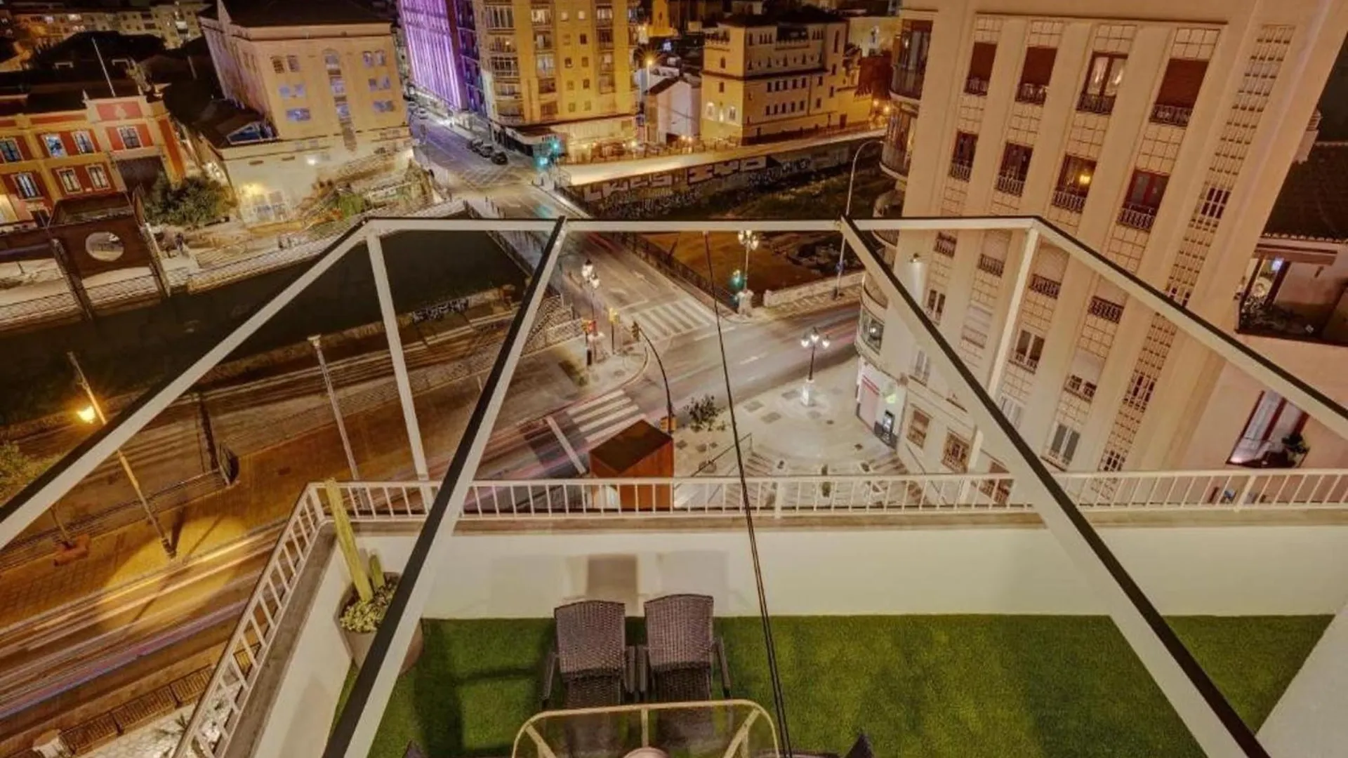 Faro'S Atico Tribuna Malaga Apartment