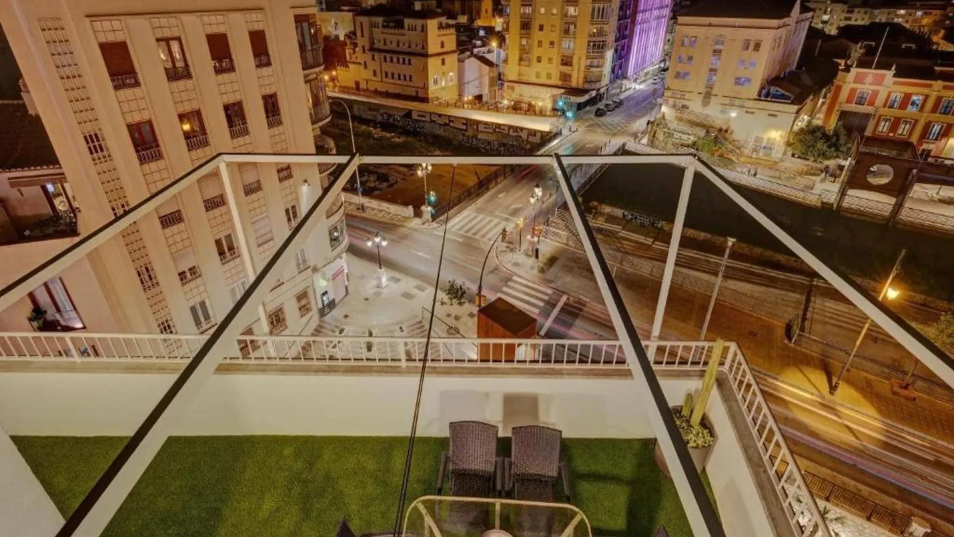 Apartment Faro'S Atico Tribuna Malaga